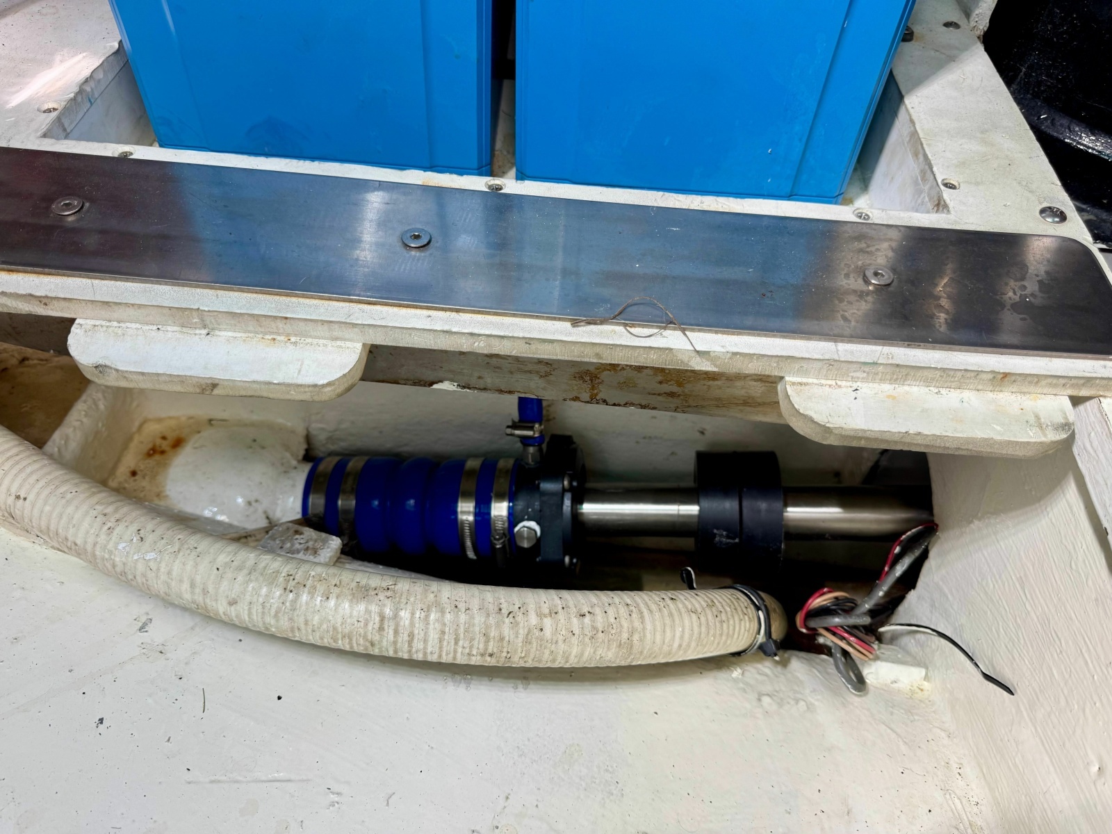 Knotty Cat 37ft Fountaine Pajot Yacht For Sale