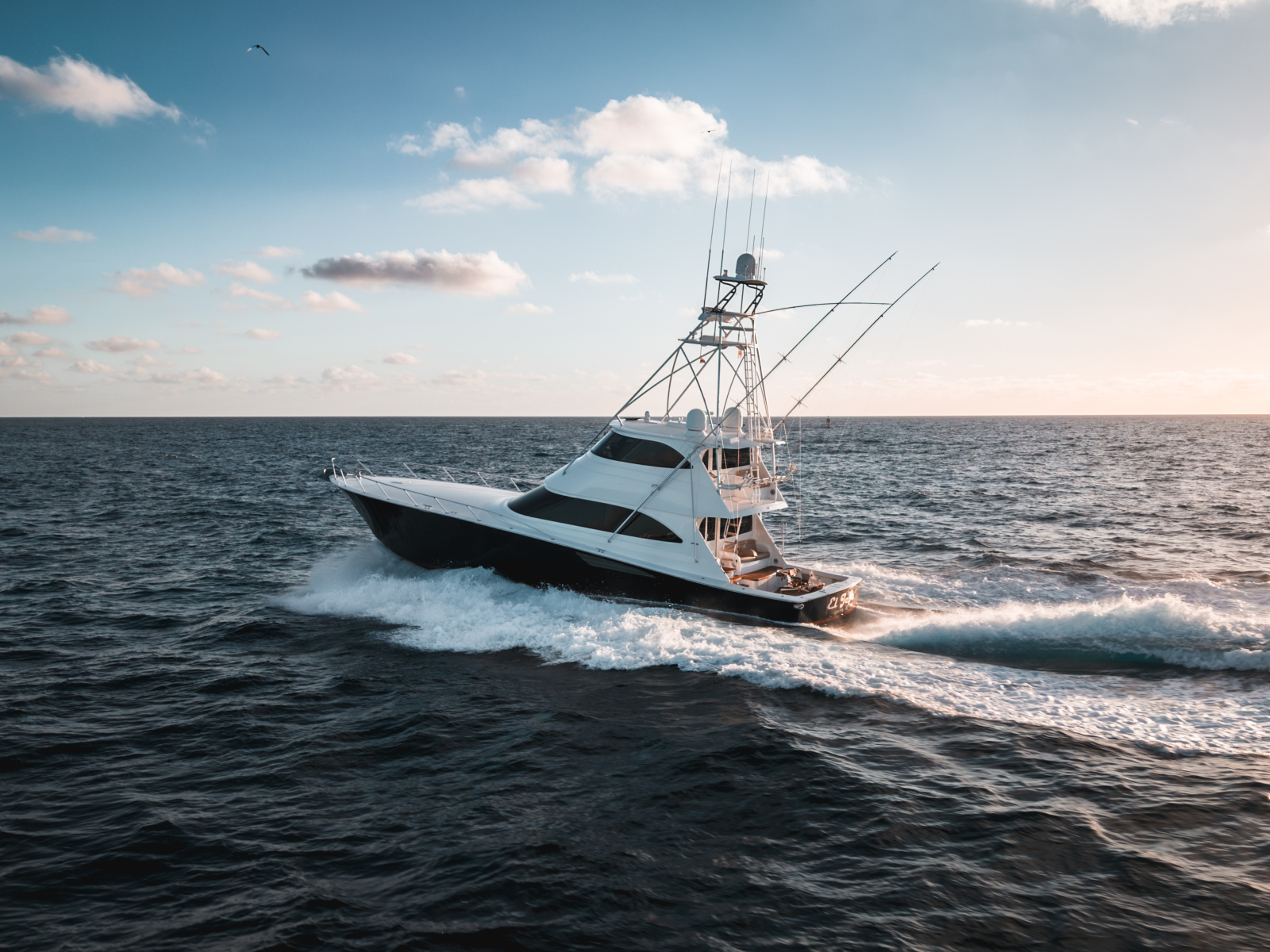 70' 2015 Viking 70 CV ENCLOSED BRIDGE