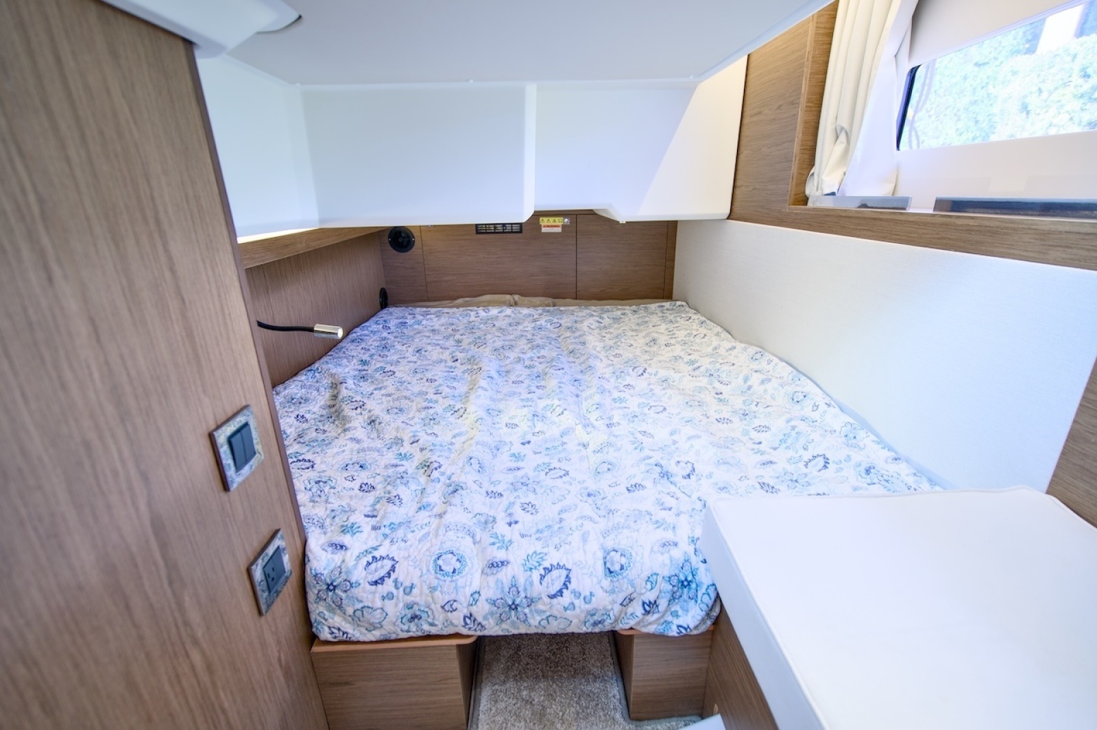 37' 2020 Jeanneau NC37