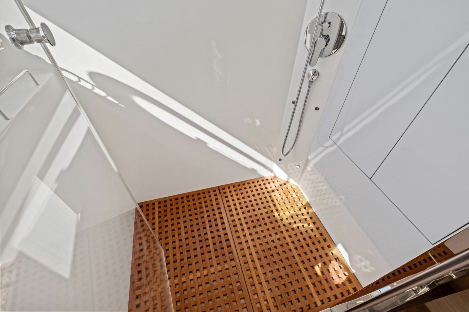 2022 54 Aquila Powercat 'Remarkable I'