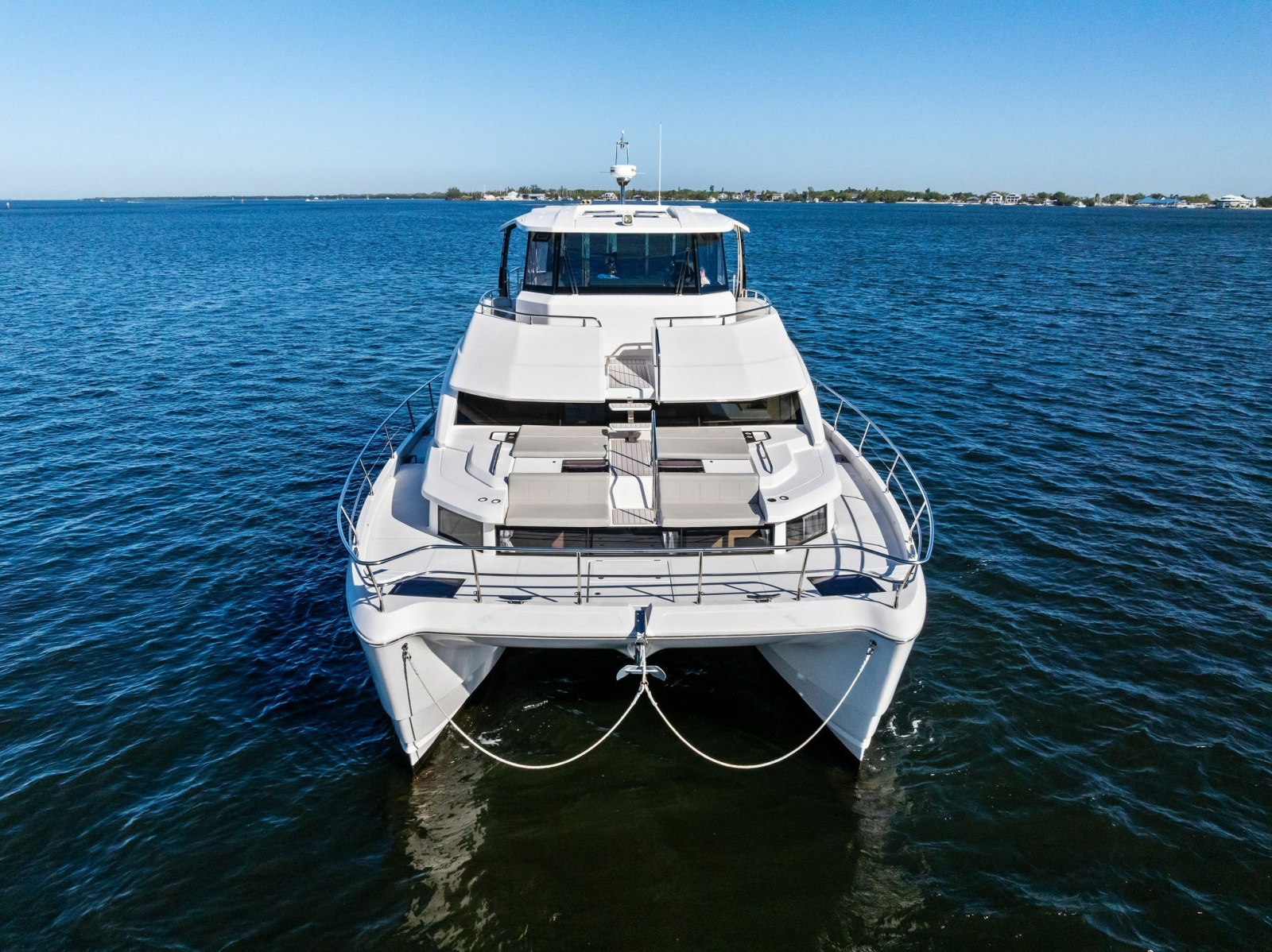 54' 2022 Aquila 54 Yacht