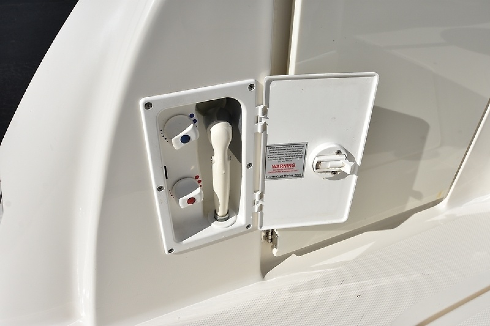 26' 2008 Sea Ray Sundancer 260