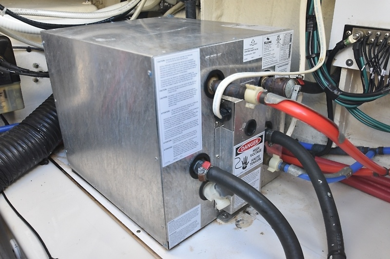 26' 2008 Sea Ray Sundancer 260