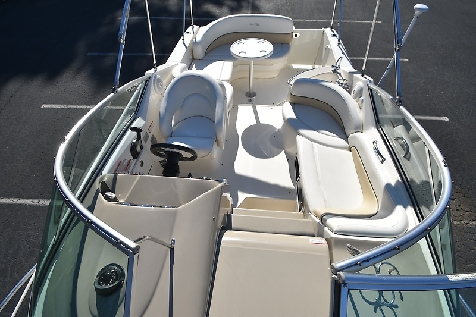 26' 2008 Sea Ray Sundancer 260