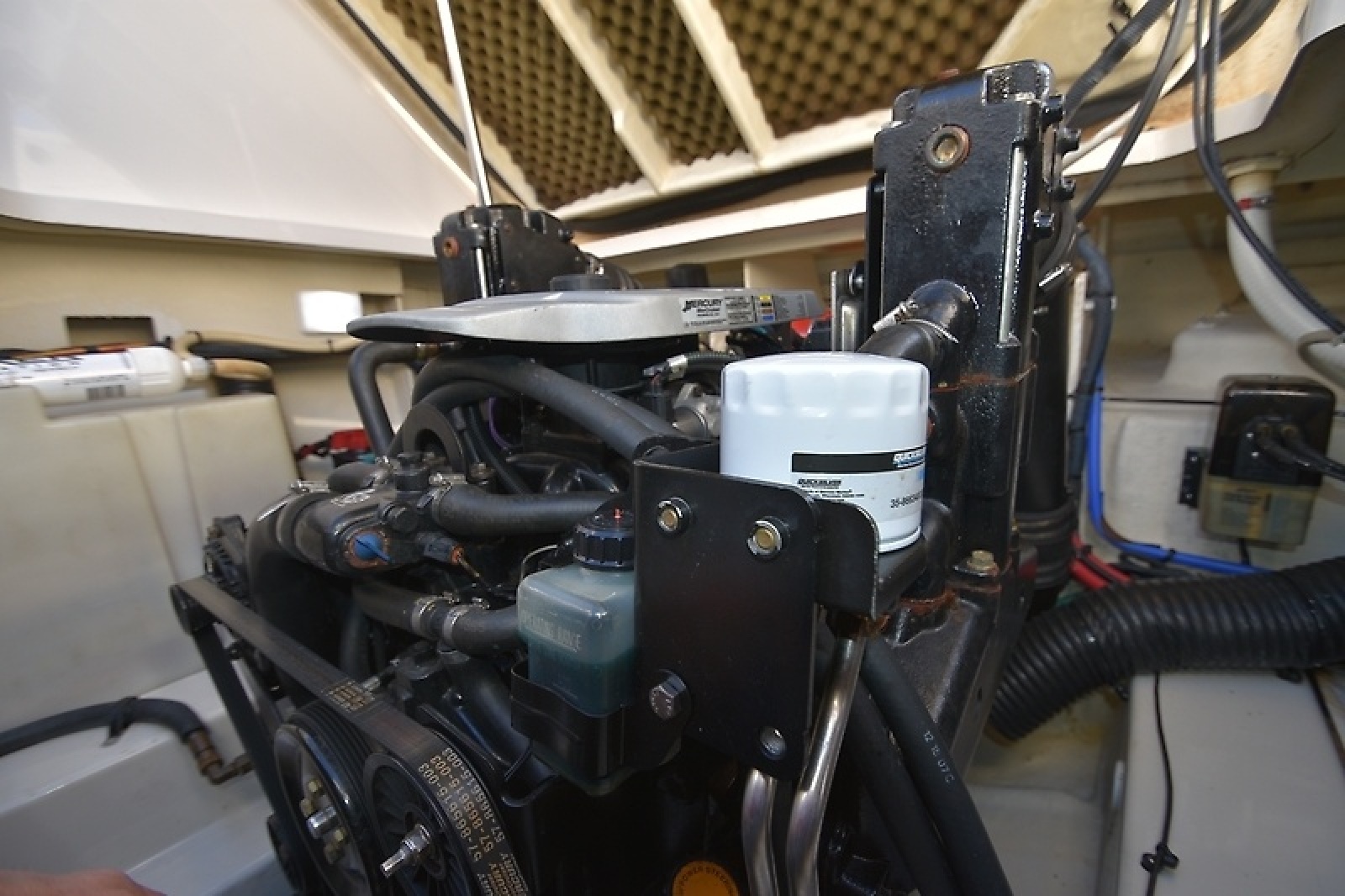 26' 2008 Sea Ray Sundancer 260