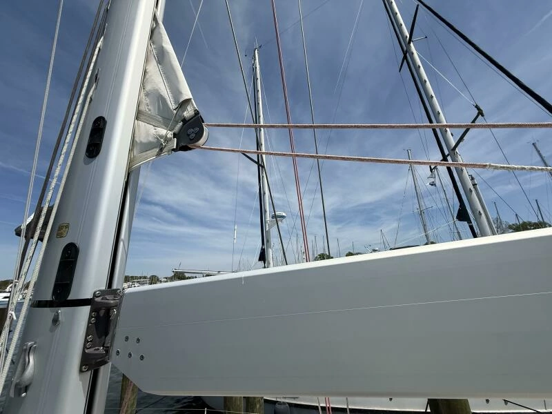 Blue Pearl 60ft Beneteau Yacht For Sale