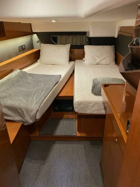 Blue Pearl 60ft Beneteau Yacht For Sale