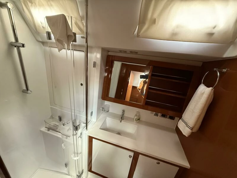 Blue Pearl 60ft Beneteau Yacht For Sale