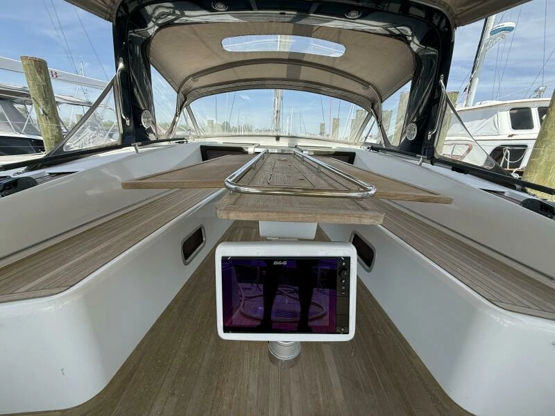 Blue Pearl 60ft Beneteau Yacht For Sale