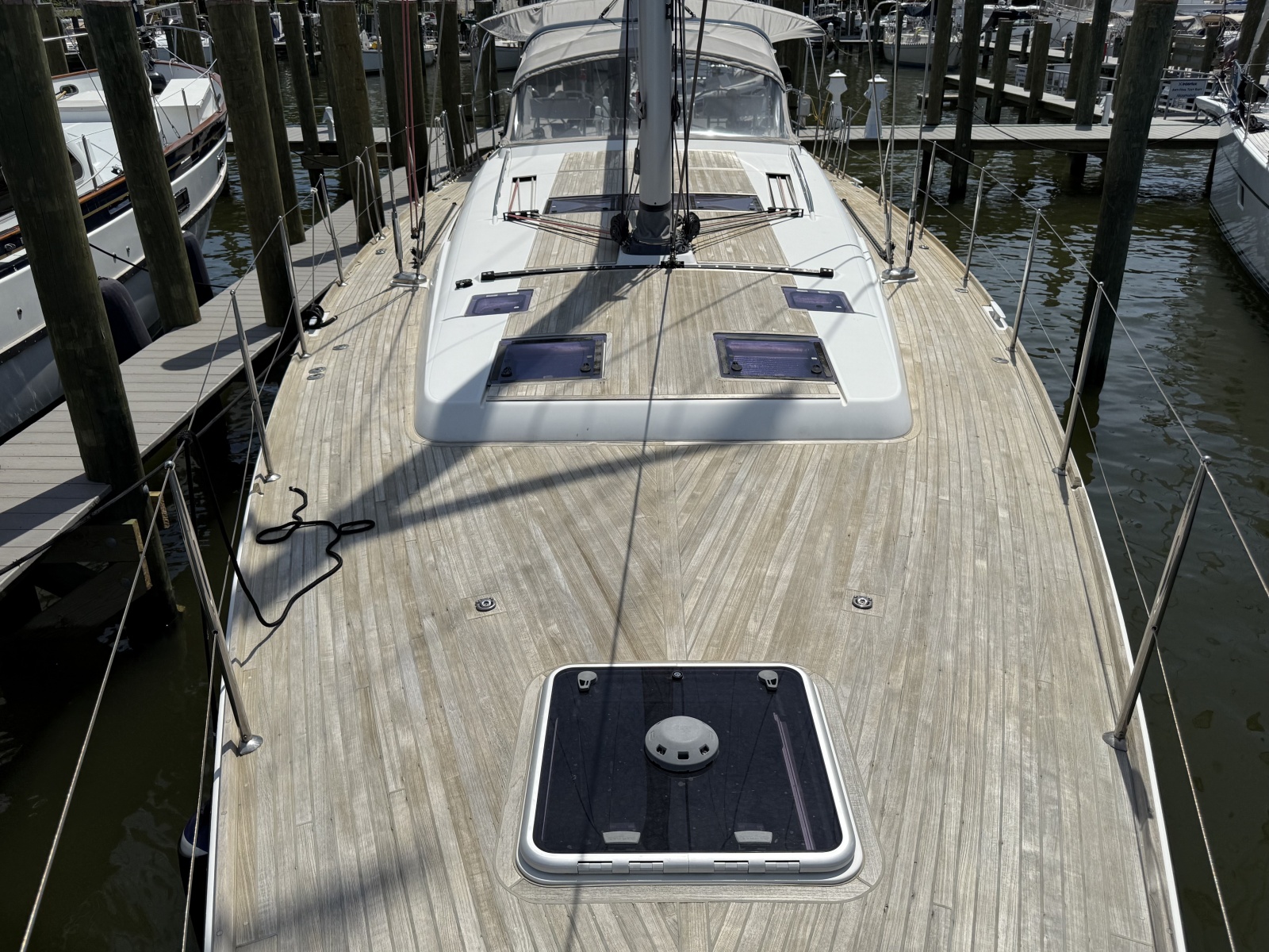 2016 Beneteau Oceanis 60