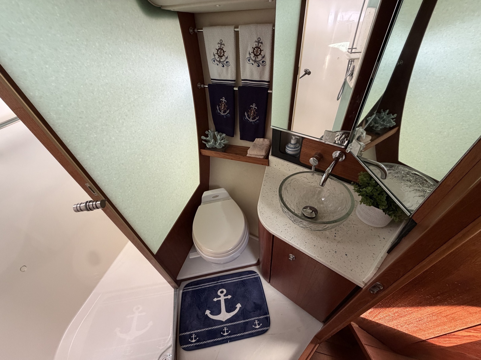 2006 Tiara Yachts 43 Sovran