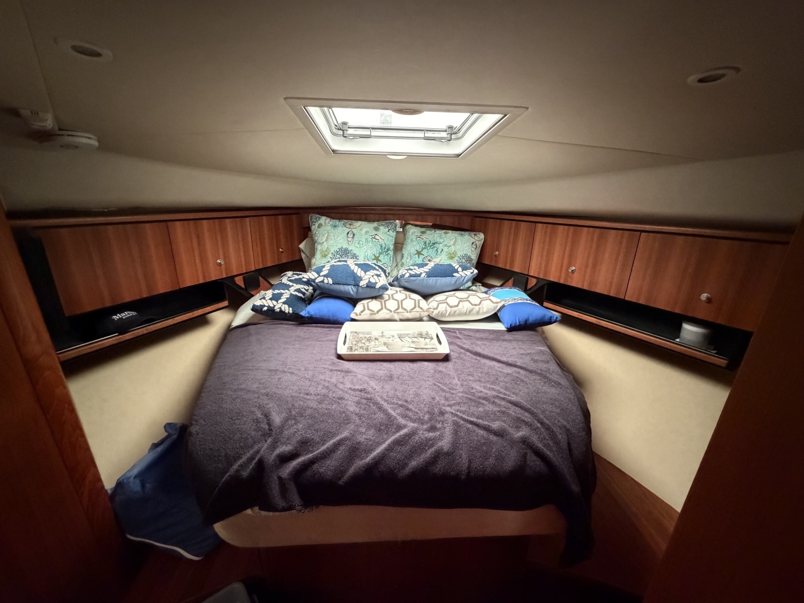 2006 Tiara Yachts 43 Sovran