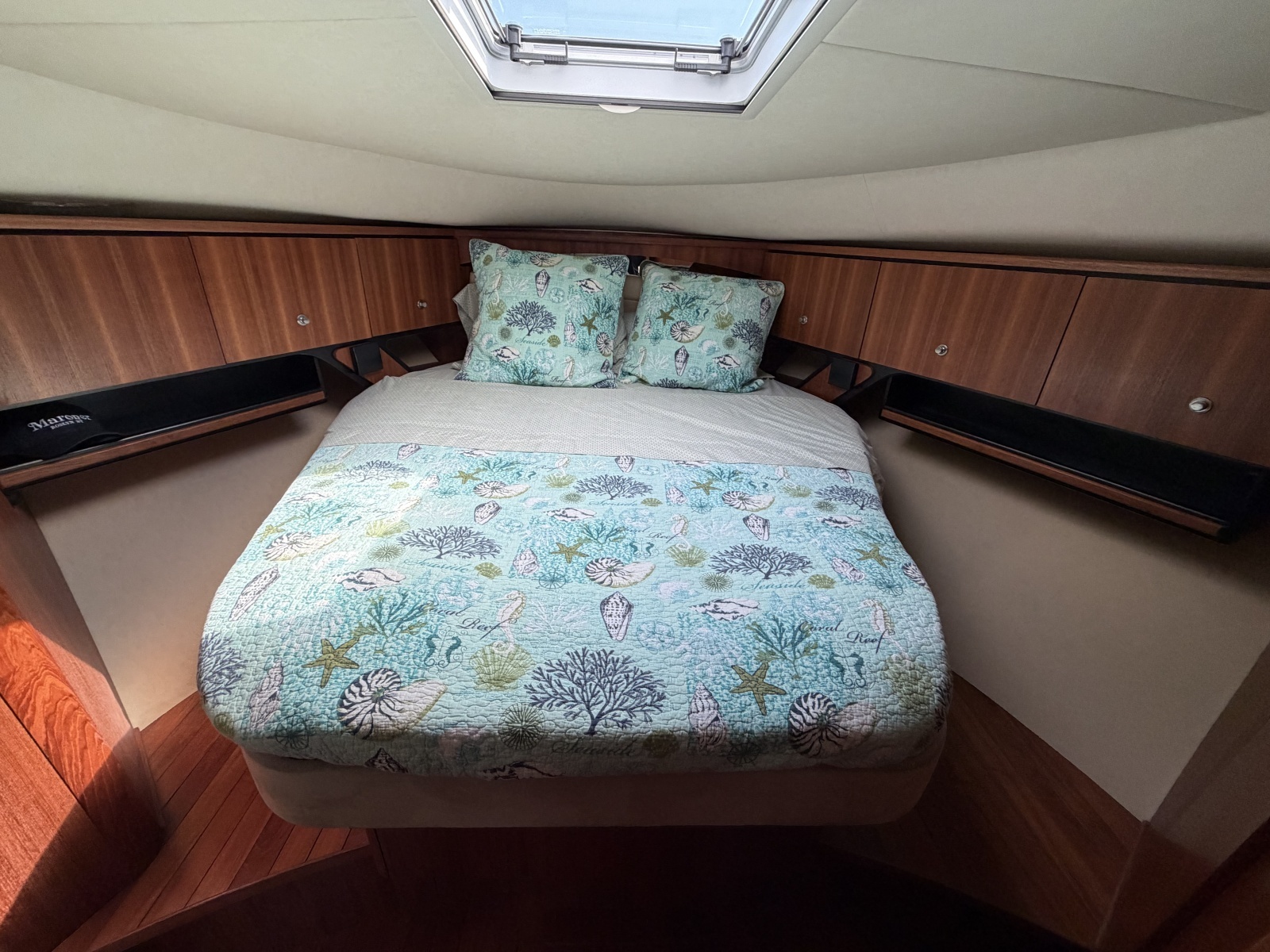 2006 Tiara Yachts 43 Sovran