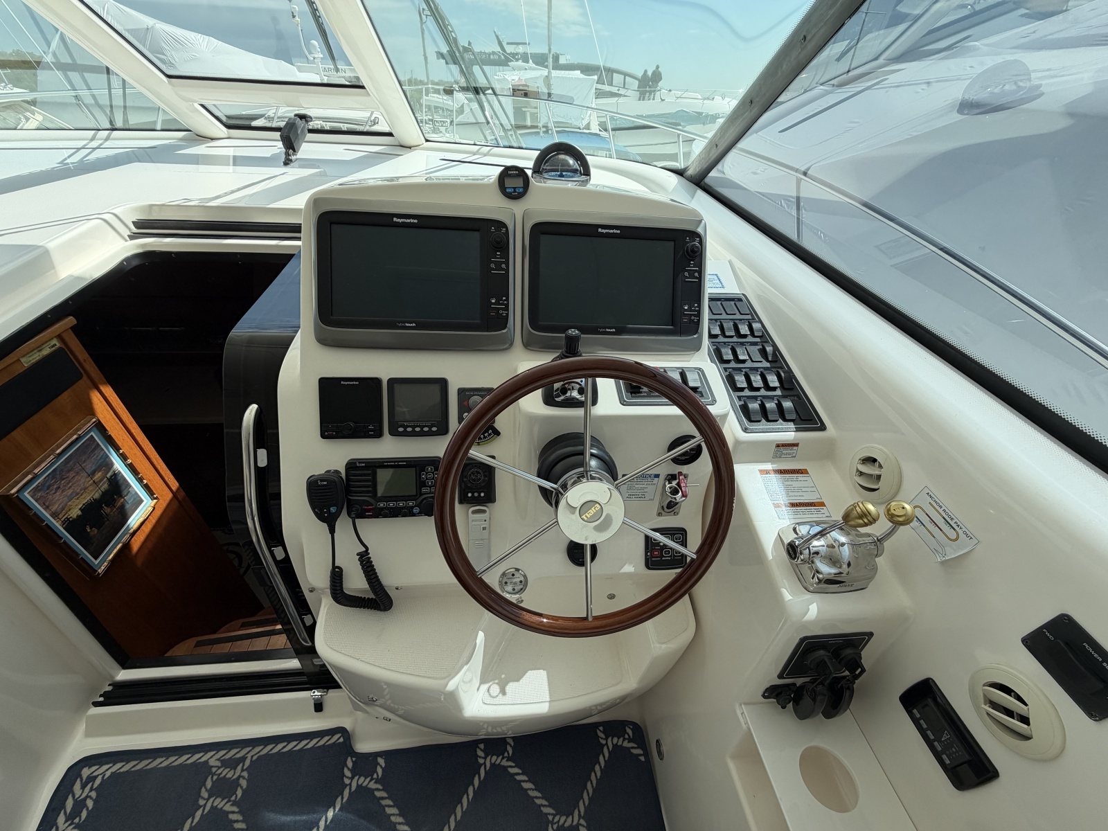 2006 Tiara Yachts 43 Sovran