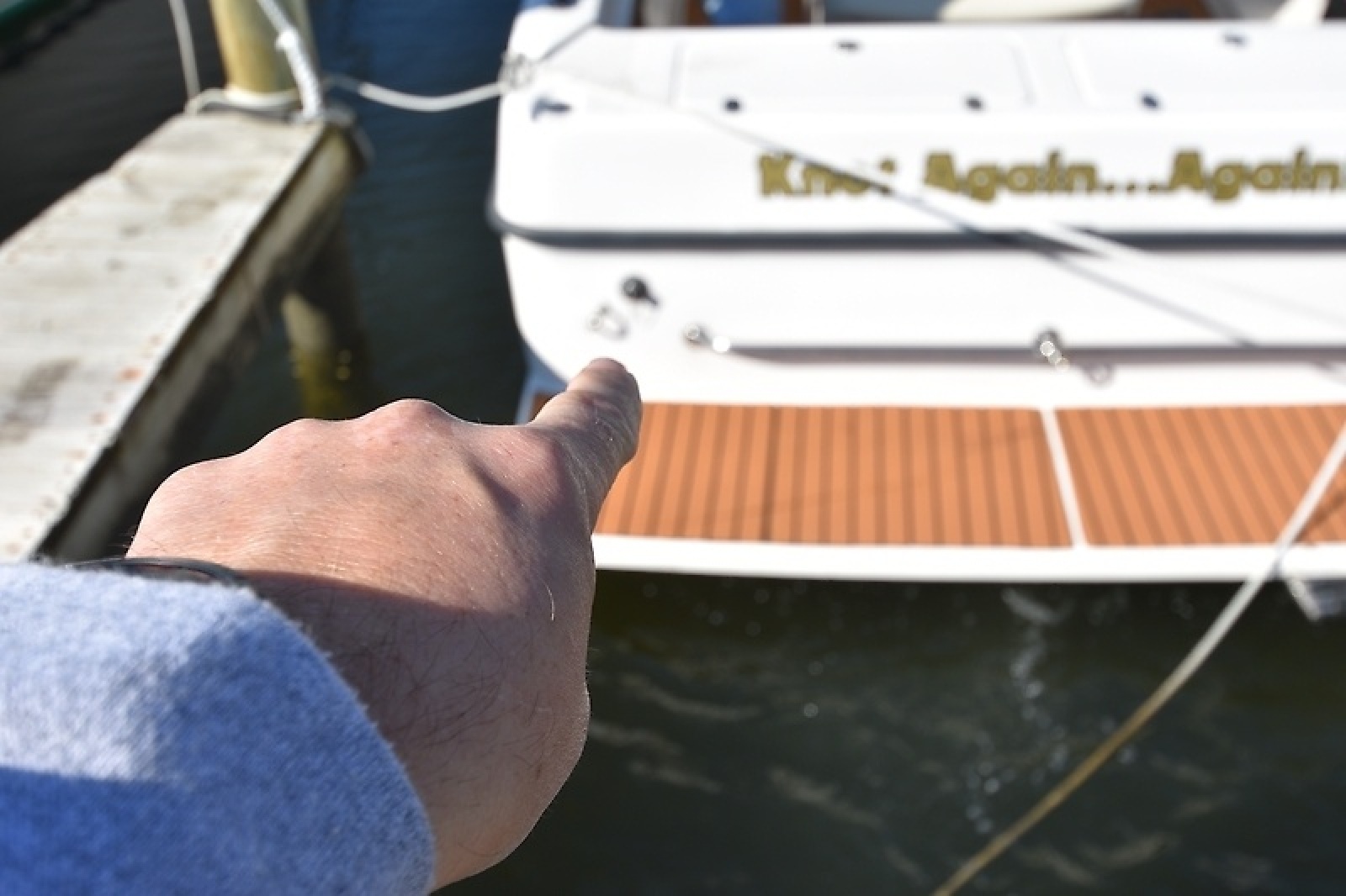 24' 2007 Shamrock 246 Adventurer