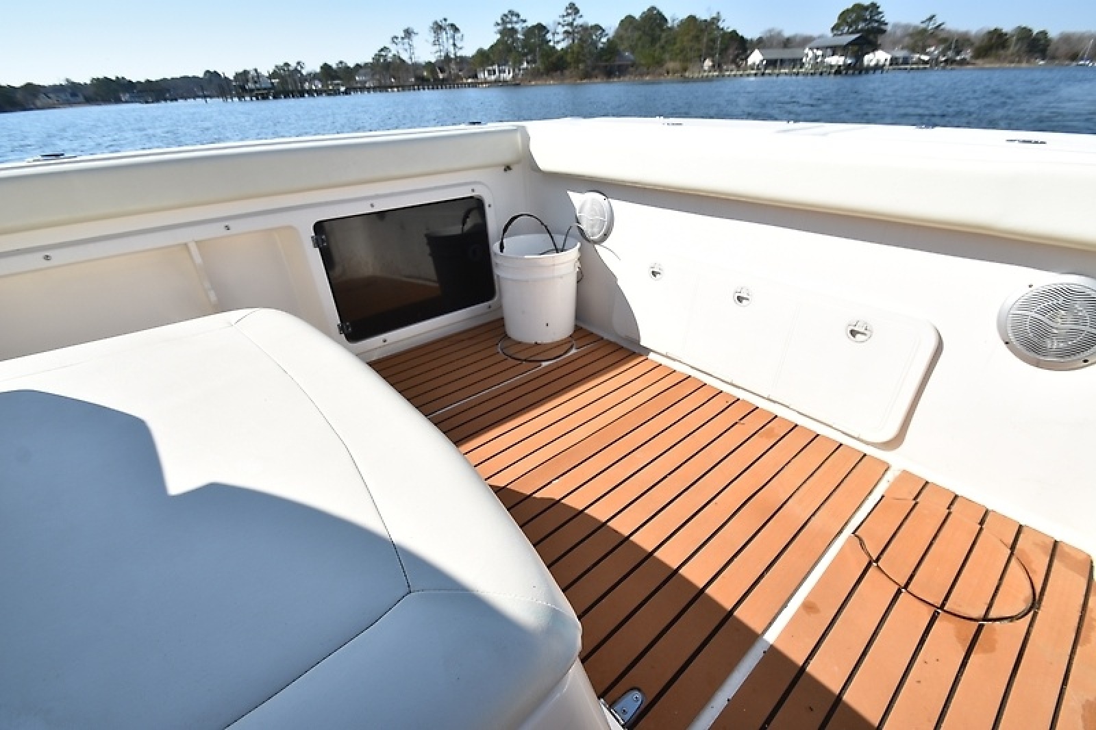 24' 2007 Shamrock 246 Adventurer