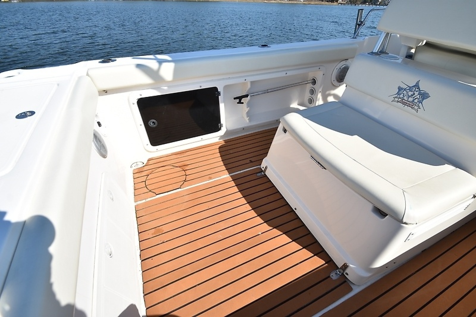 24' 2007 Shamrock 246 Adventurer