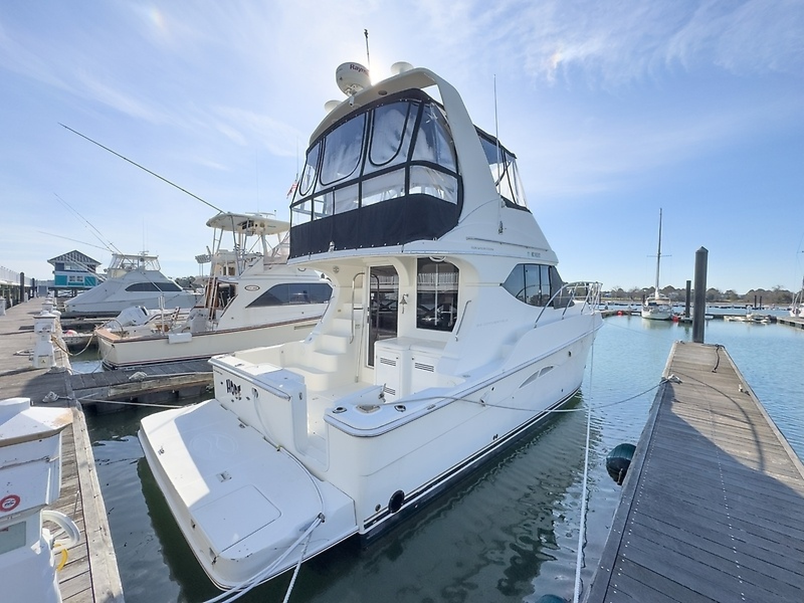 34' 2007 Silverton 34 Convertible