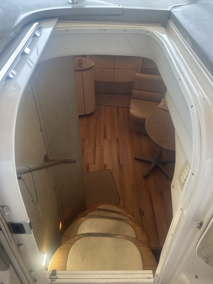 41' 1999 Maxum 4100 SCR