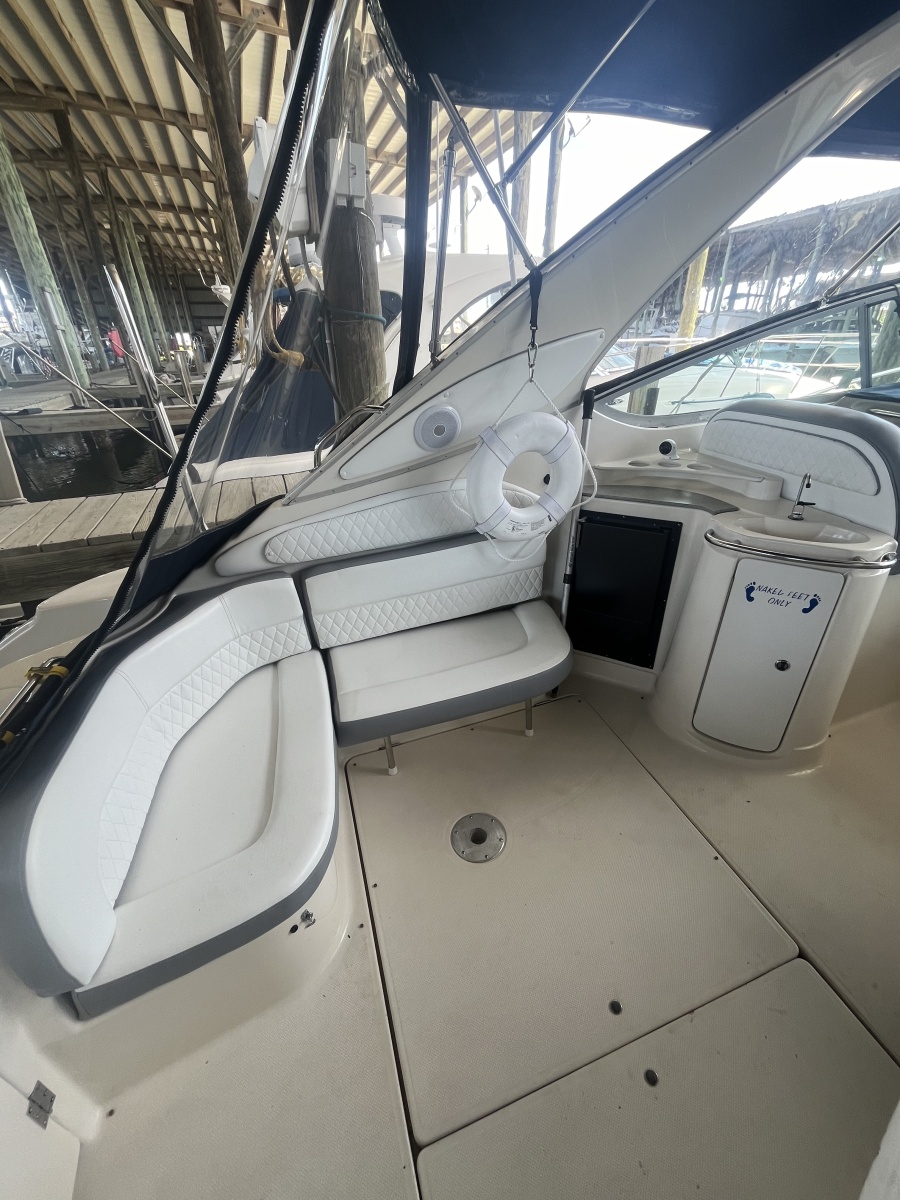 41' 1999 Maxum 4100 SCR