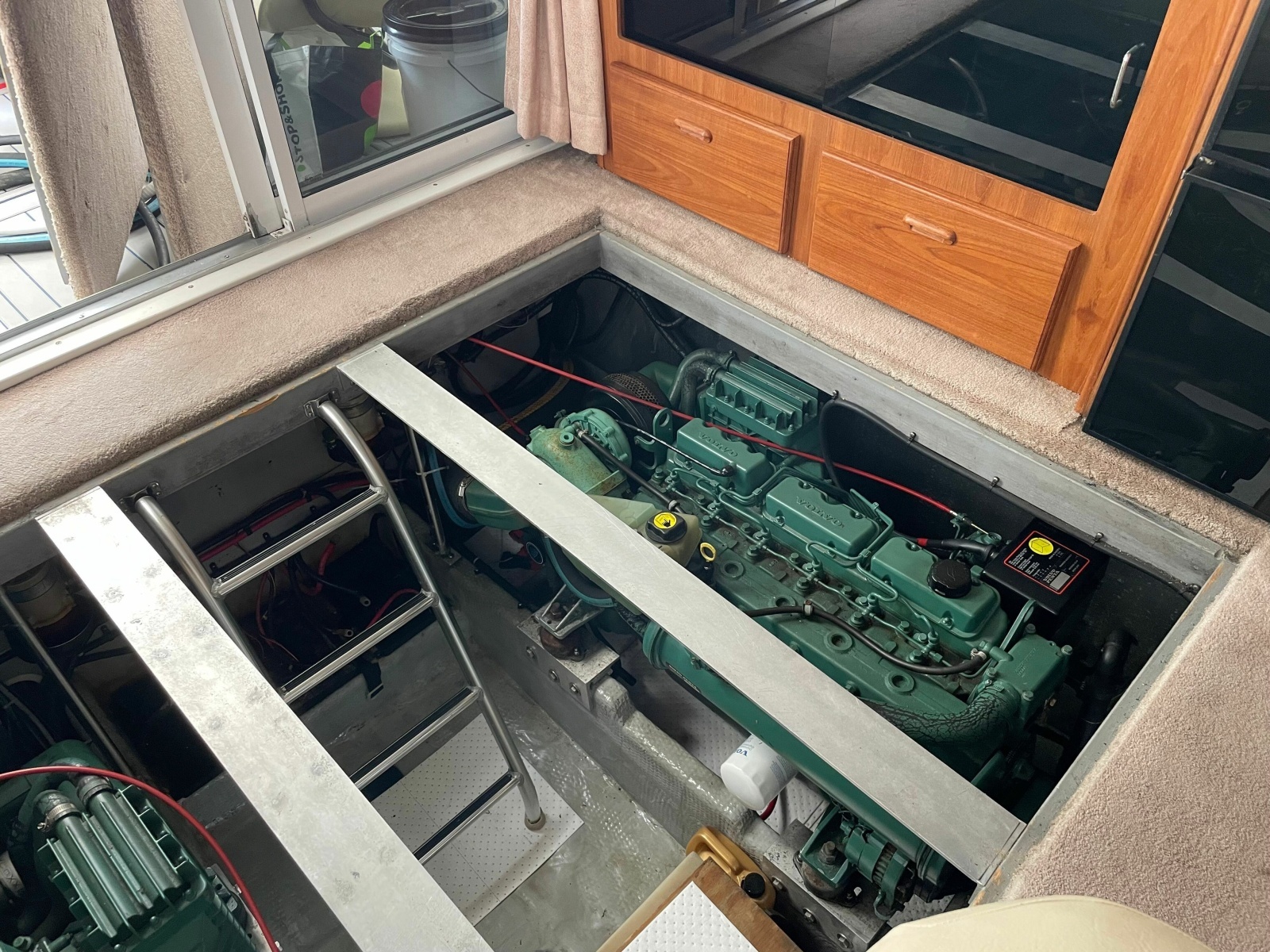 1998 Mainship 350 Trawler