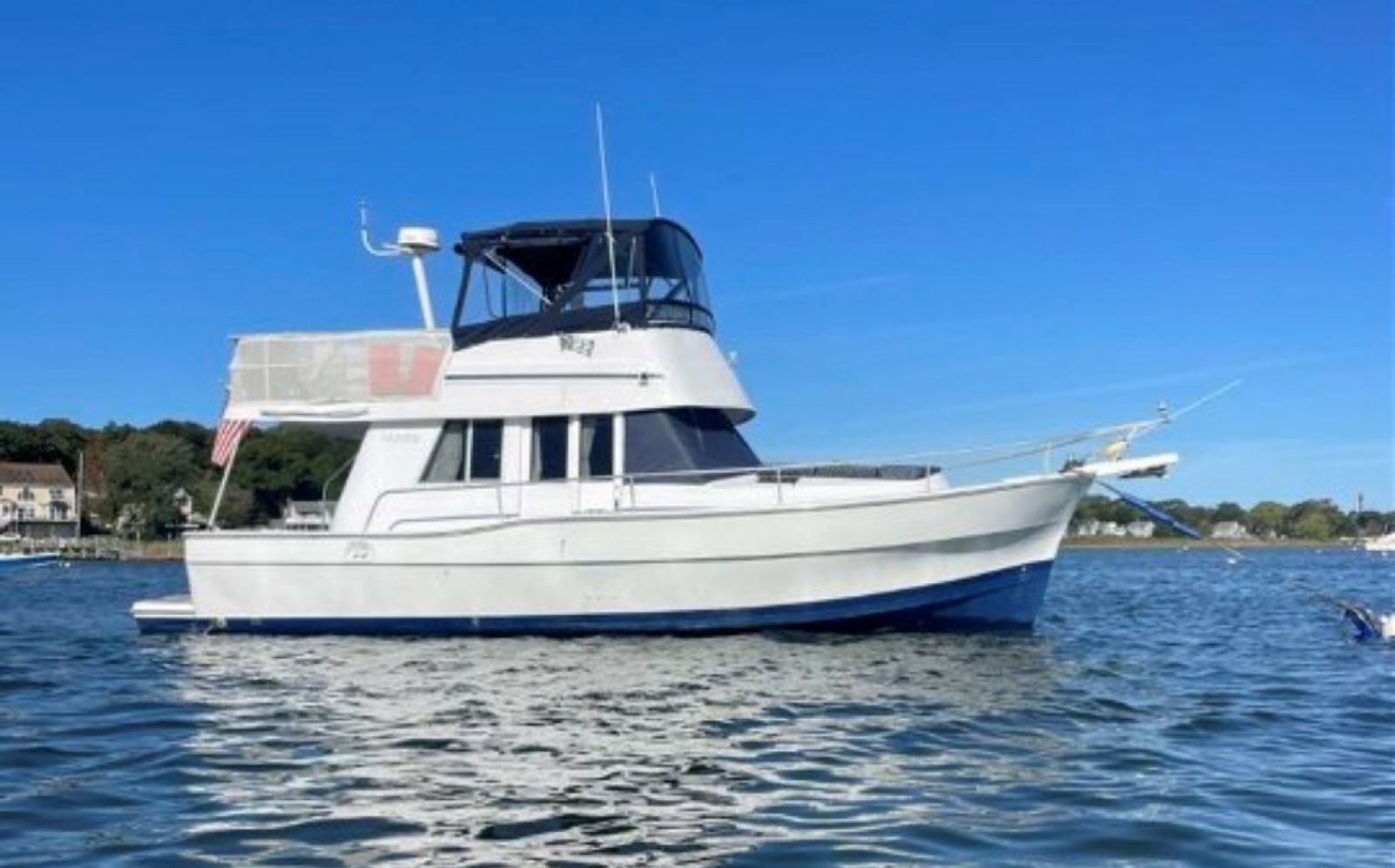 35' 1998 Mainship 350 Trawler