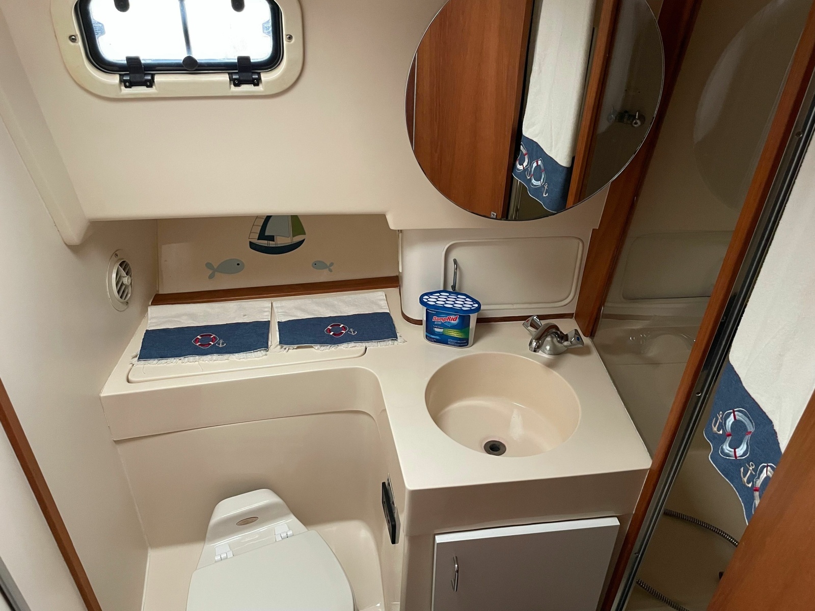 1998 Mainship 350 Trawler