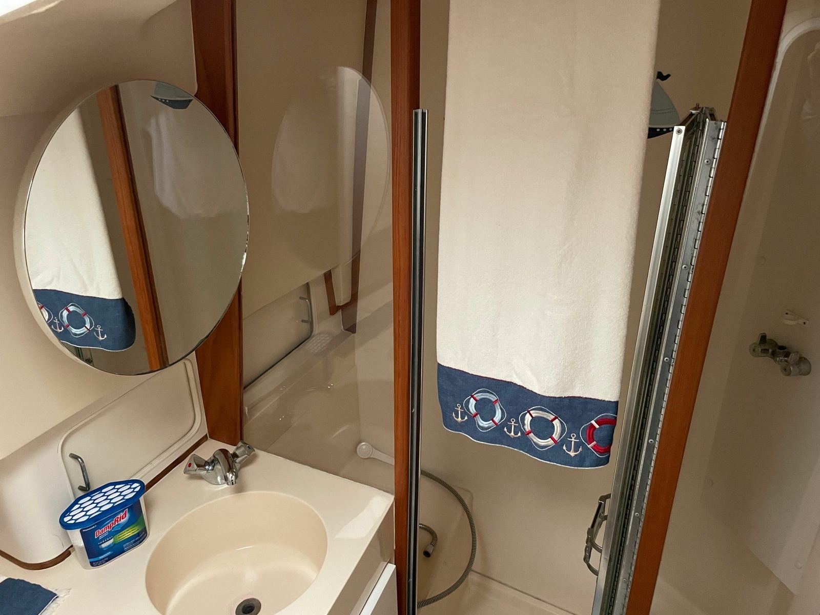 1998 Mainship 350 Trawler