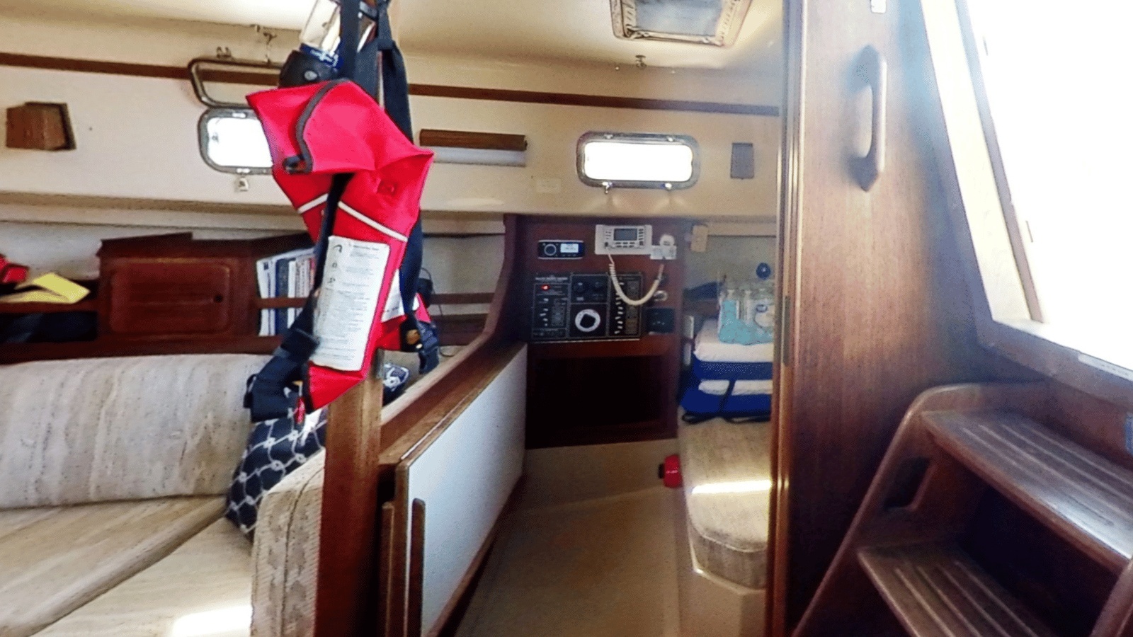 31' 1987 Island Packet 31