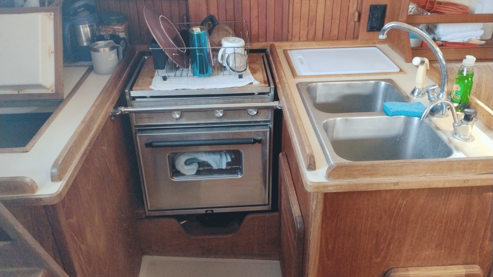 31' 1987 Island Packet 31