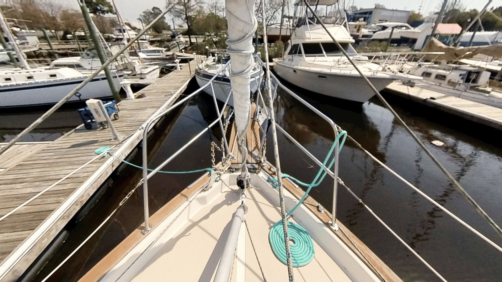 31' 1987 Island Packet 31