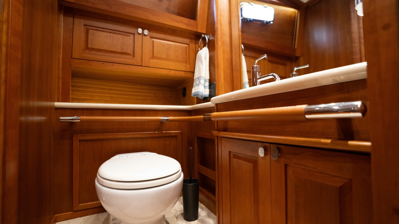 SANDCRAB 66ft Sabre Yacht For Sale