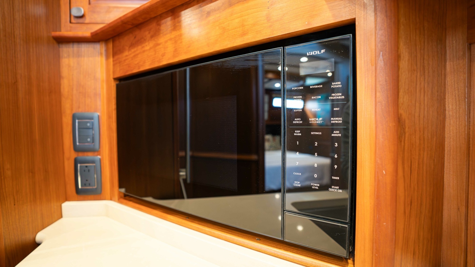 SANDCRAB 66ft Sabre Yacht For Sale