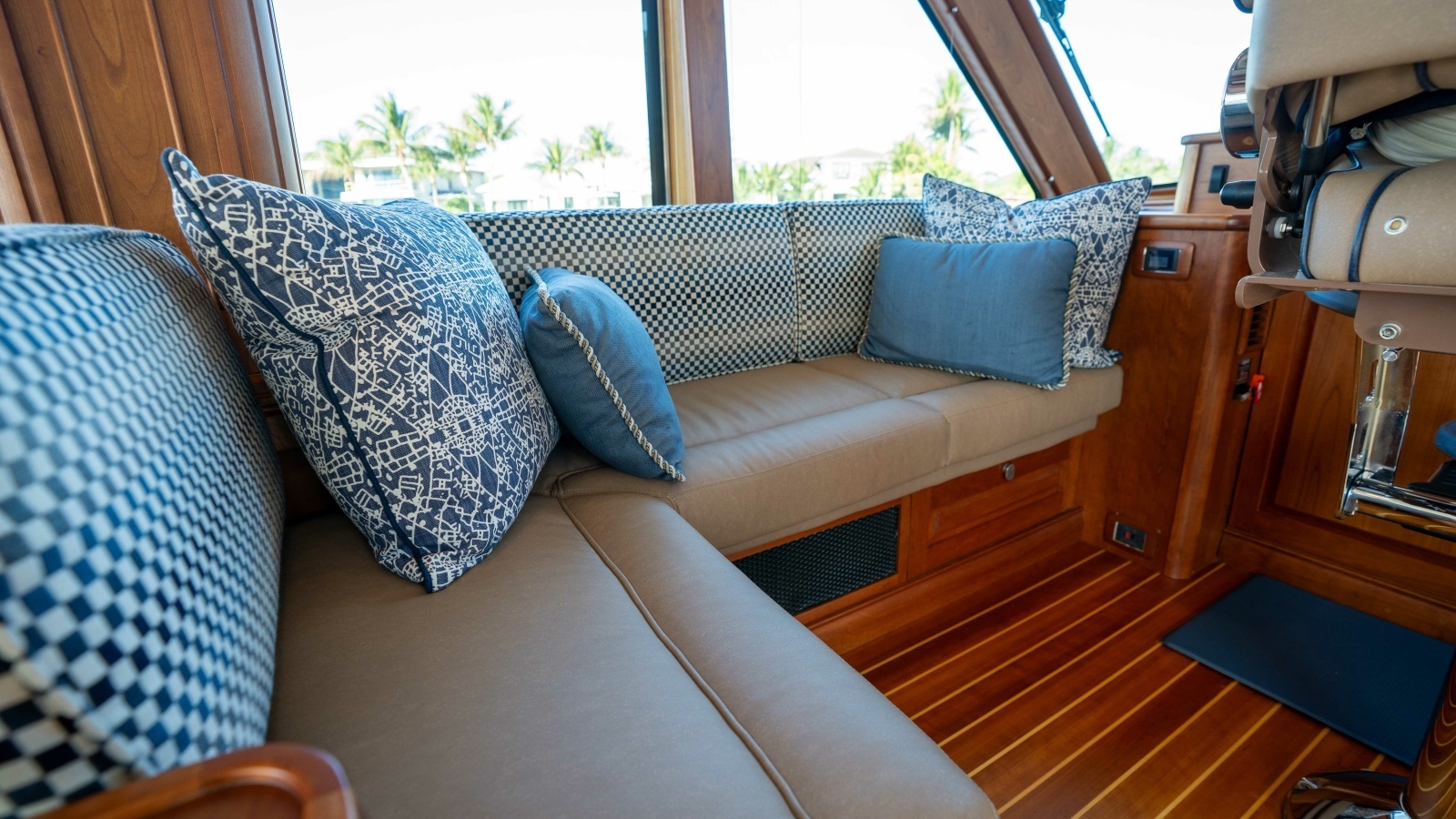 SANDCRAB 66ft Sabre Yacht For Sale