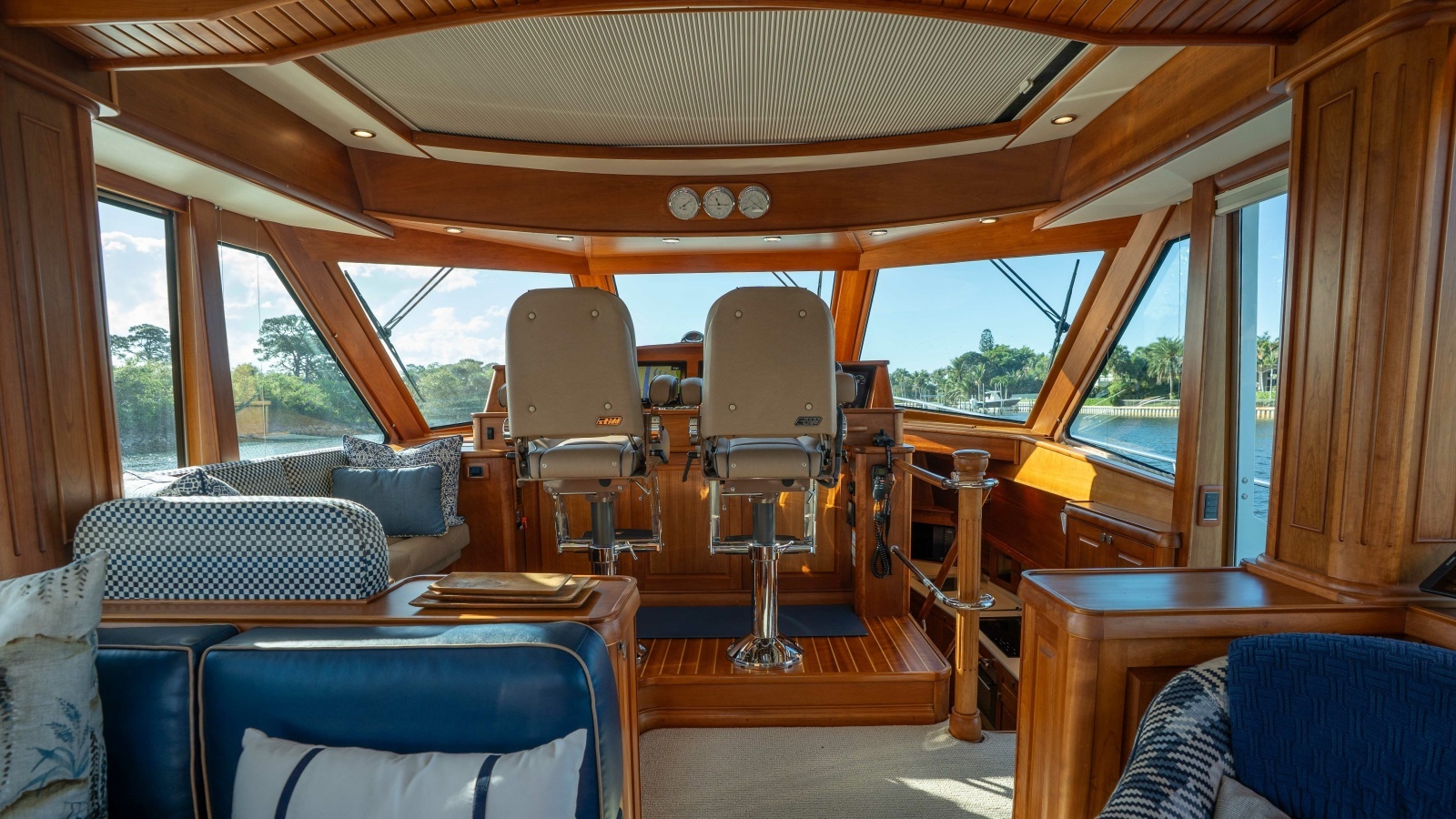 SANDCRAB 66ft Sabre Yacht For Sale