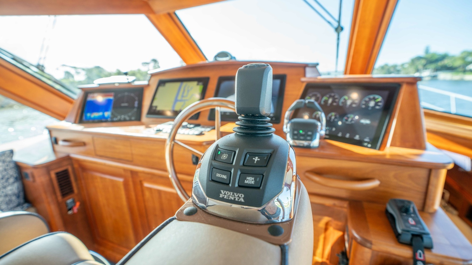 SANDCRAB 66ft Sabre Yacht For Sale