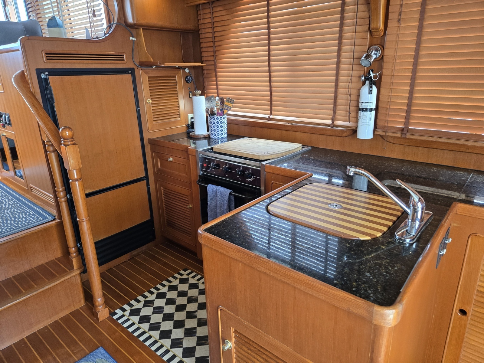 2009 Mariner Seville