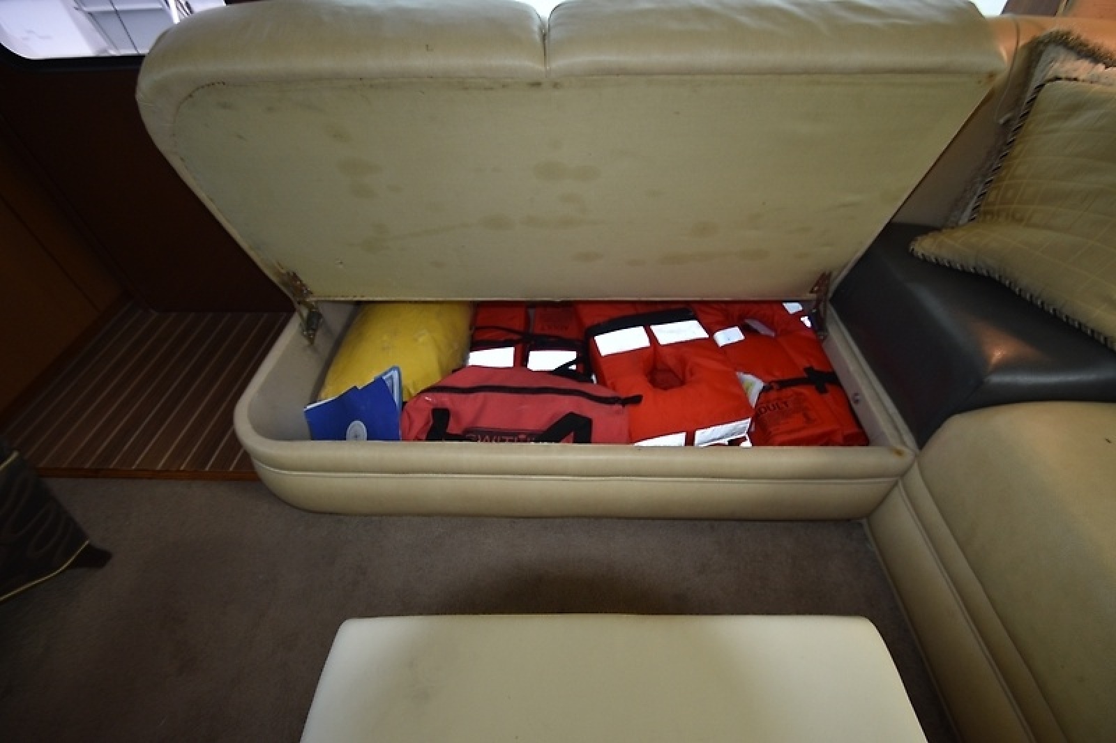 46' 2006 Ocean Yachts 46 Super Sport