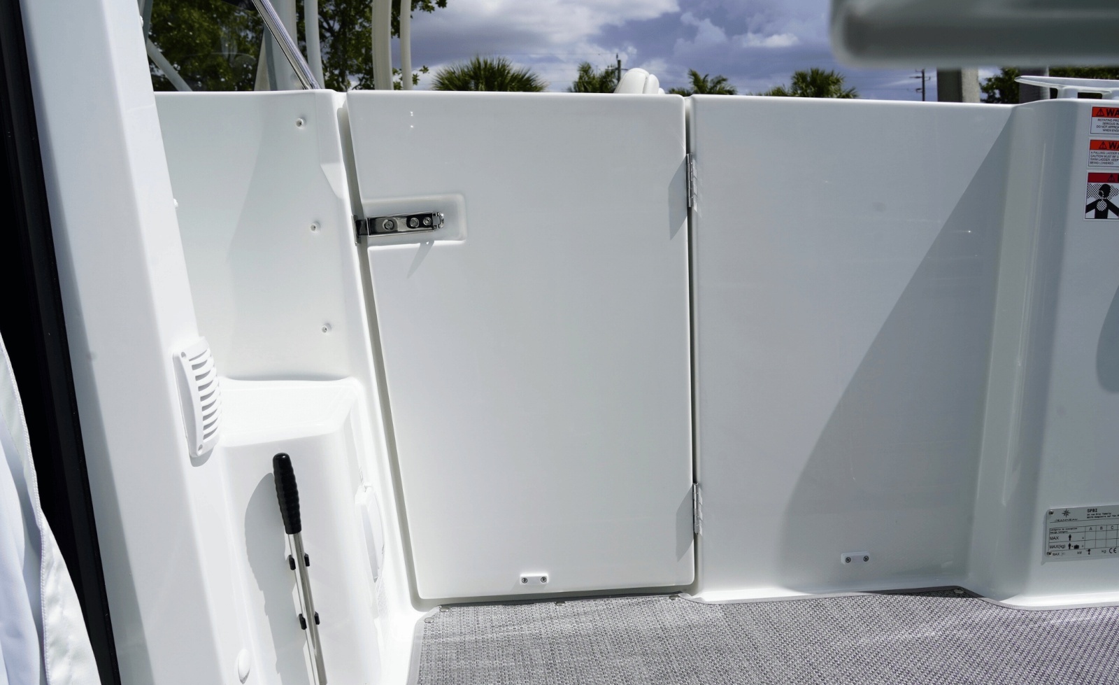 29ft Jeanneau Yacht For Sale