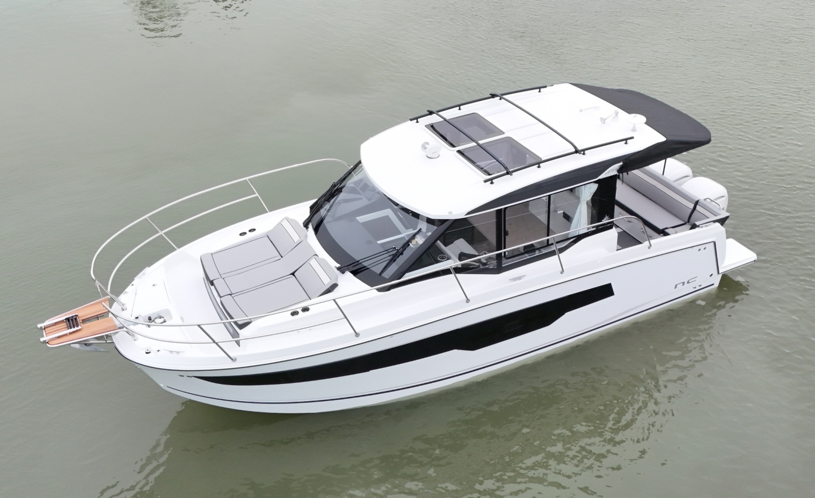 29ft Jeanneau Yacht For Sale