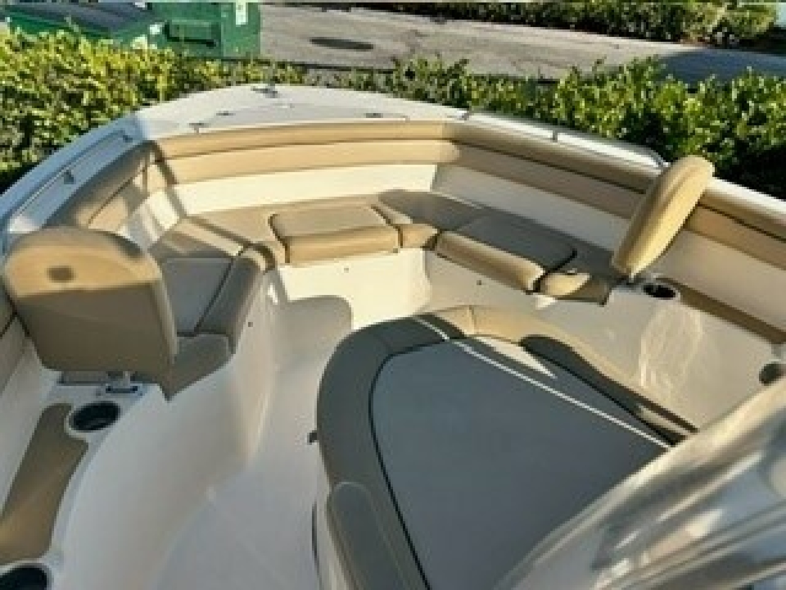 22' 2019 Scout 215 XSF