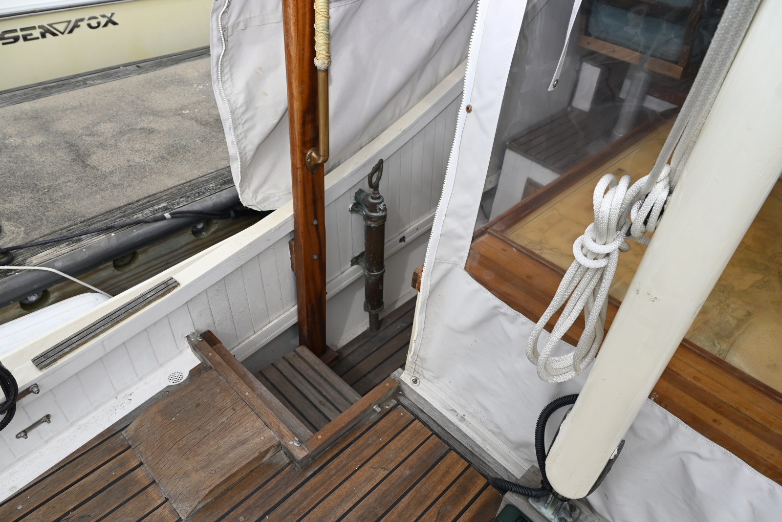 36' 1936 Willis Cruiser