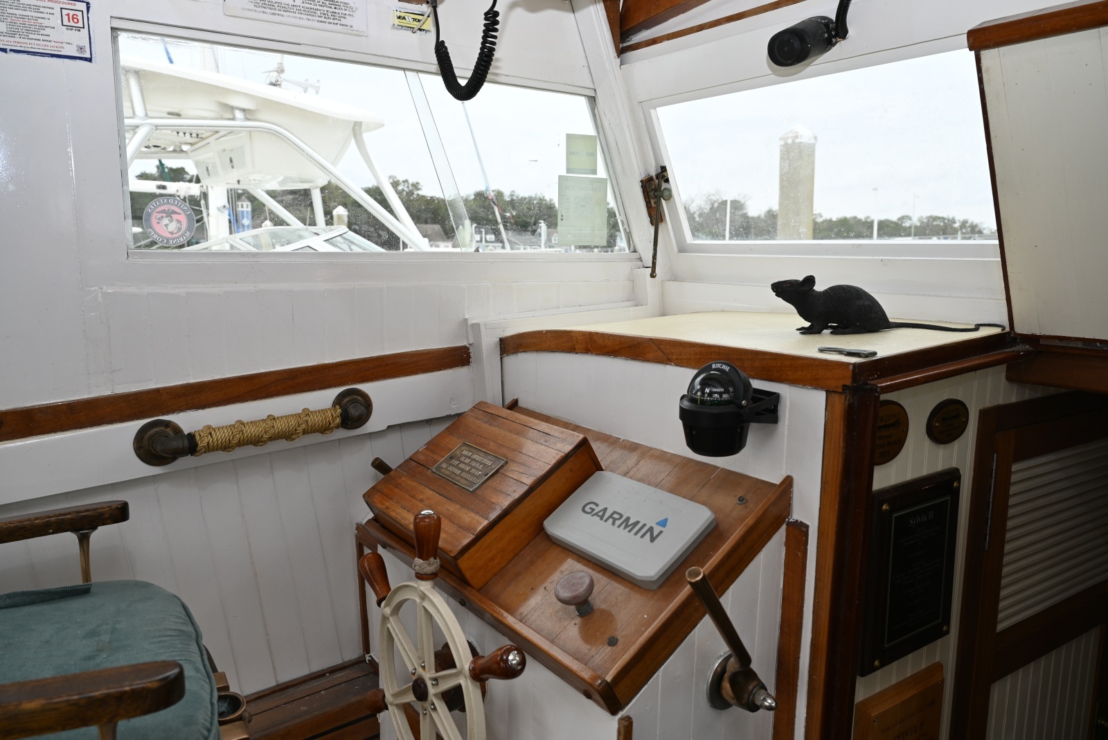 Sylvia II 36ft Willis Yacht For Sale