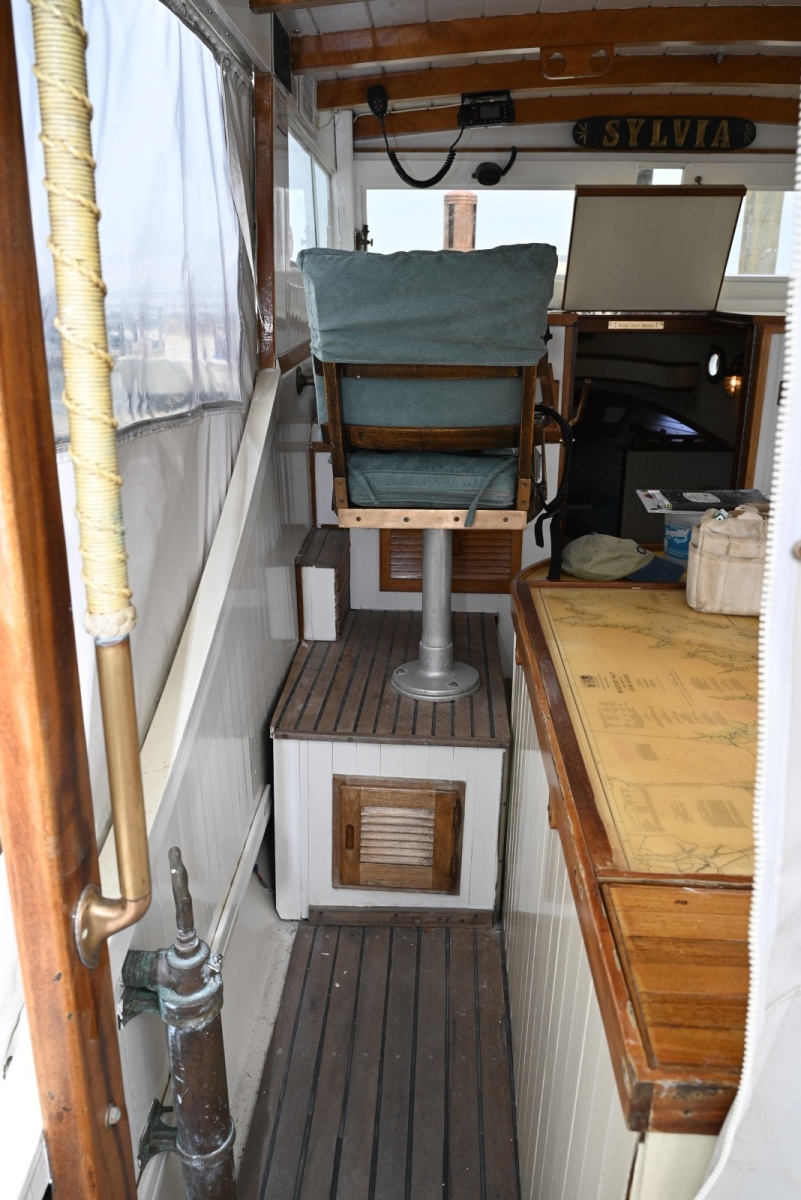 36' 1936 Willis Cruiser