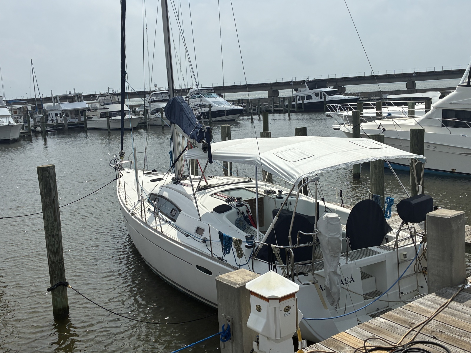 43' 2008 Beneteau Oceanis 43