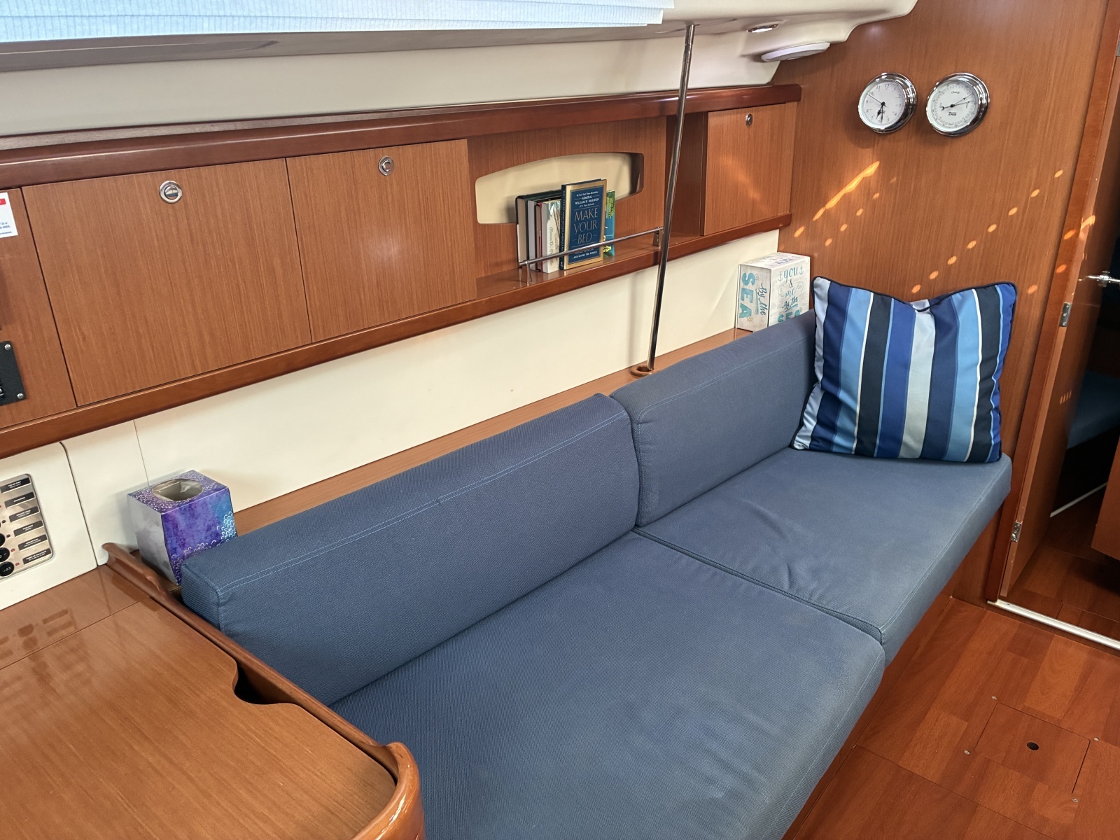 2008 Beneteau Oceanis 43 - 