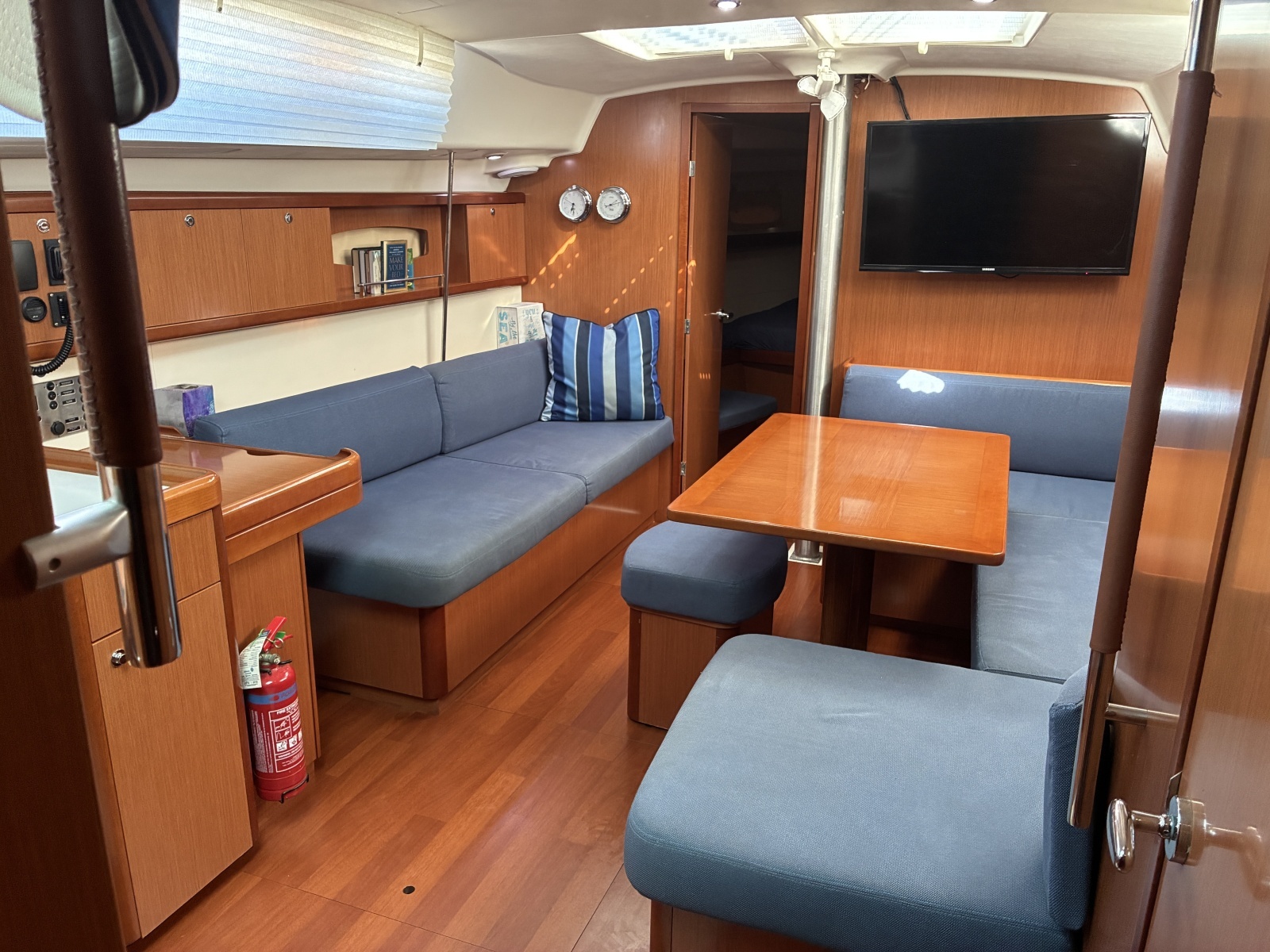 2008 Beneteau Oceanis 43 - 