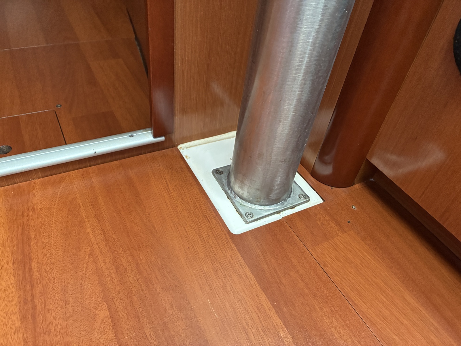 2008 Beneteau Oceanis 43 - 