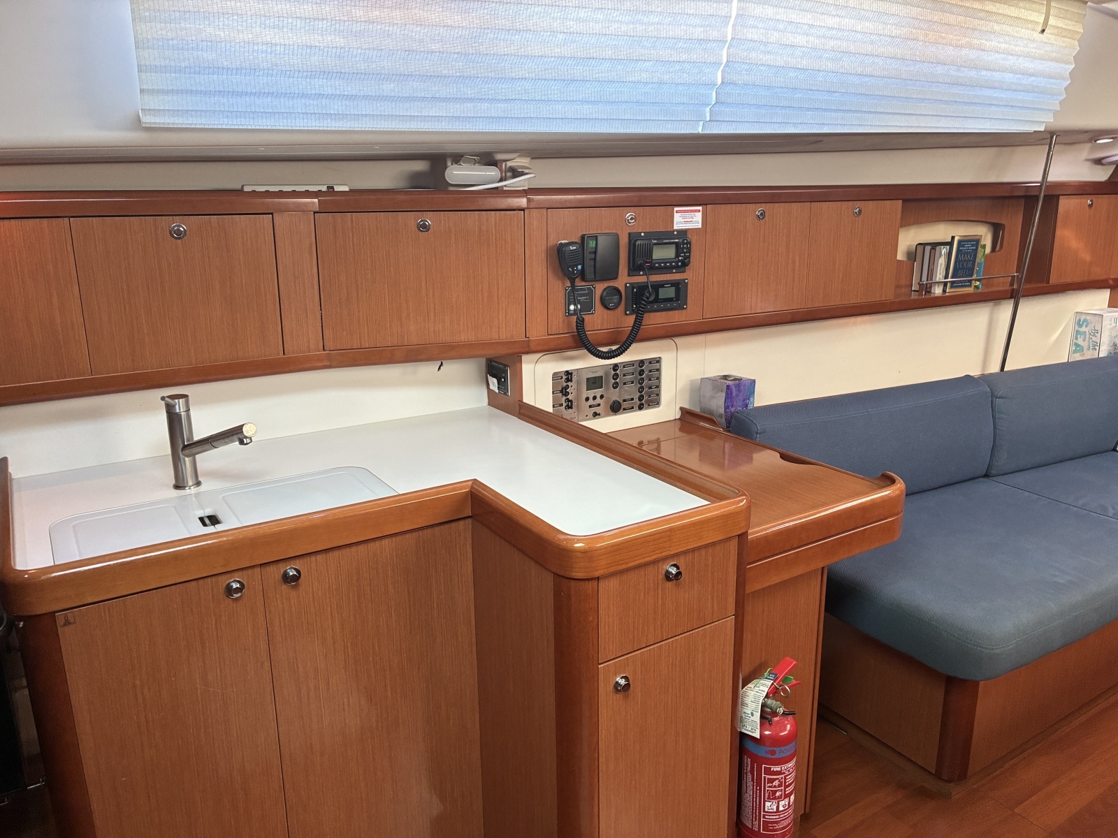 2008 Beneteau Oceanis 43 - 