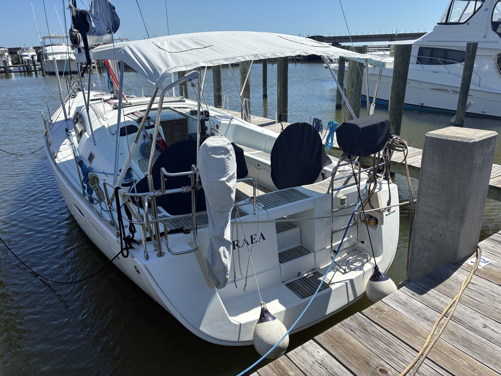 43' 2008 Beneteau Oceanis 43